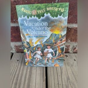 Magic Tree House Vacation Under The Volcano #13 Kid’s Paperback Chapter Book